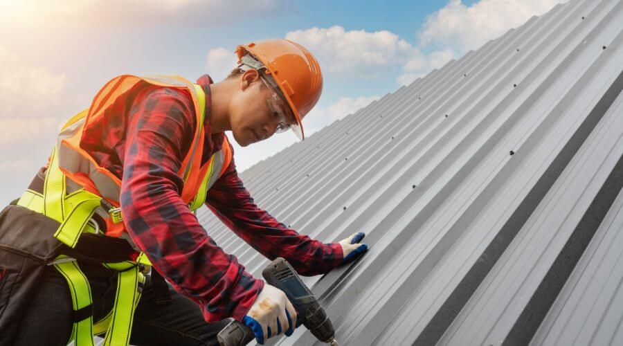 GAF roofing contractor in Livonia, MO
